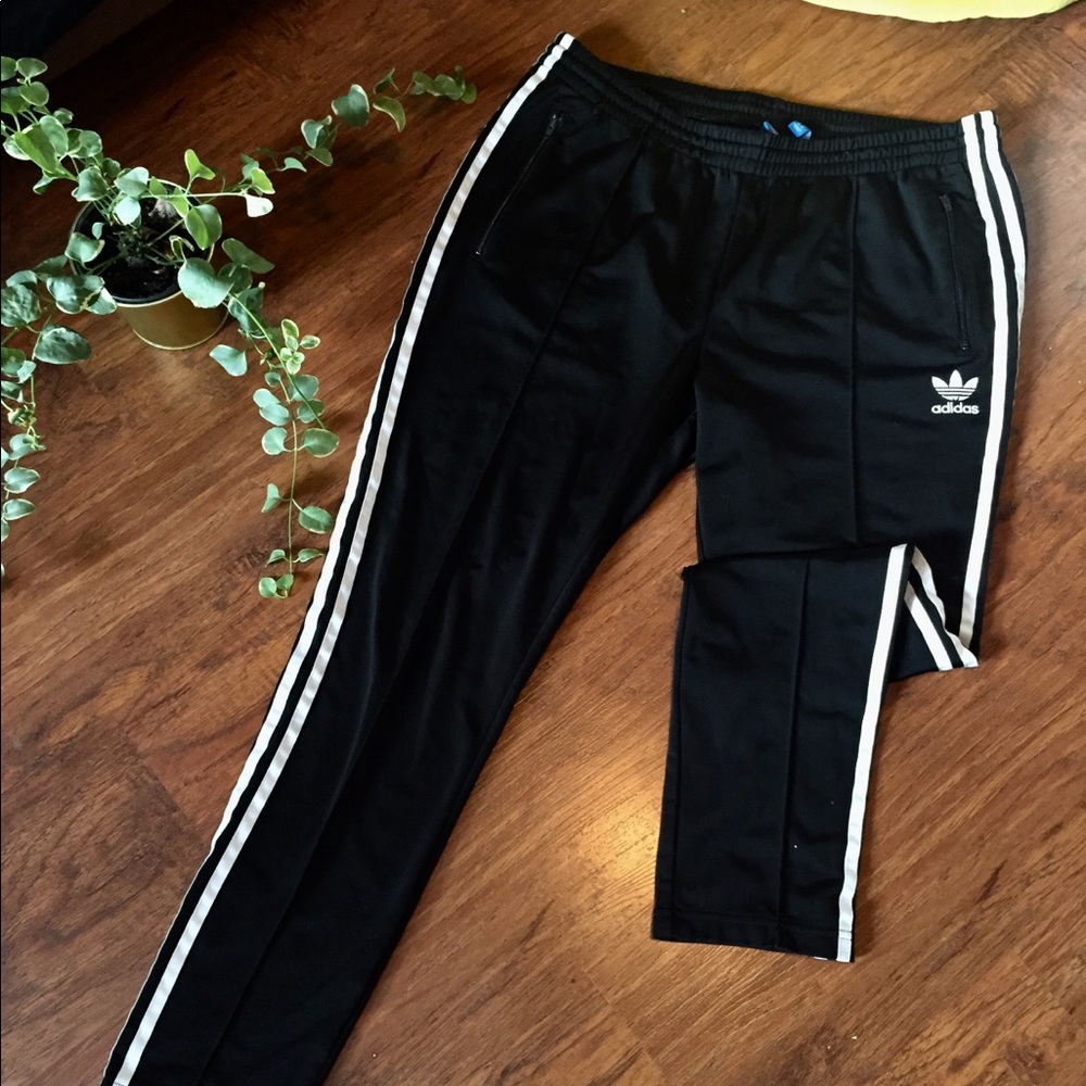 Adidas trackpants